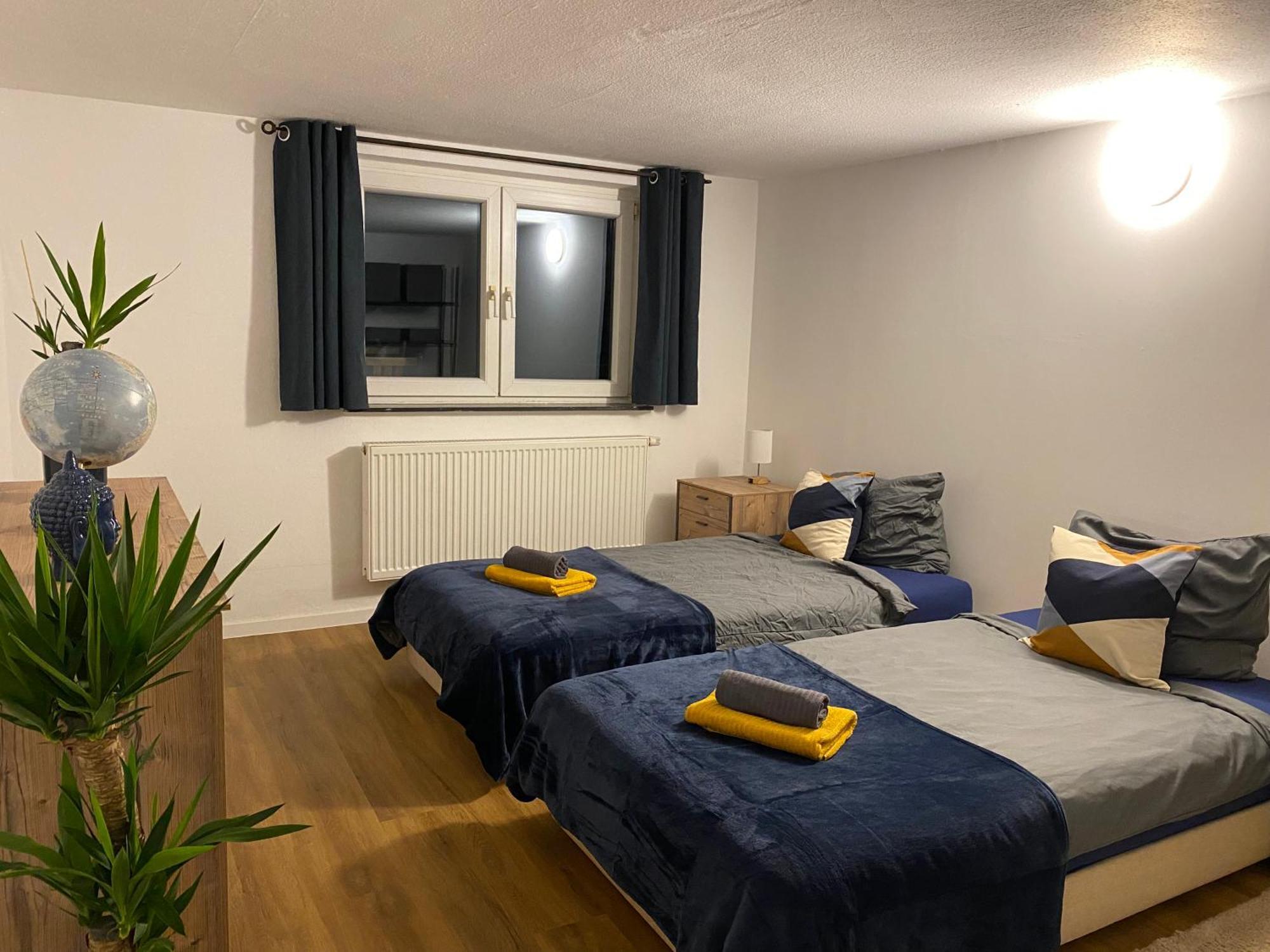 Apartment Roomy Comfort - Zwischen Heidelberg Und Mannheim Edingen-Neckarhausen ภายนอก รูปภาพ