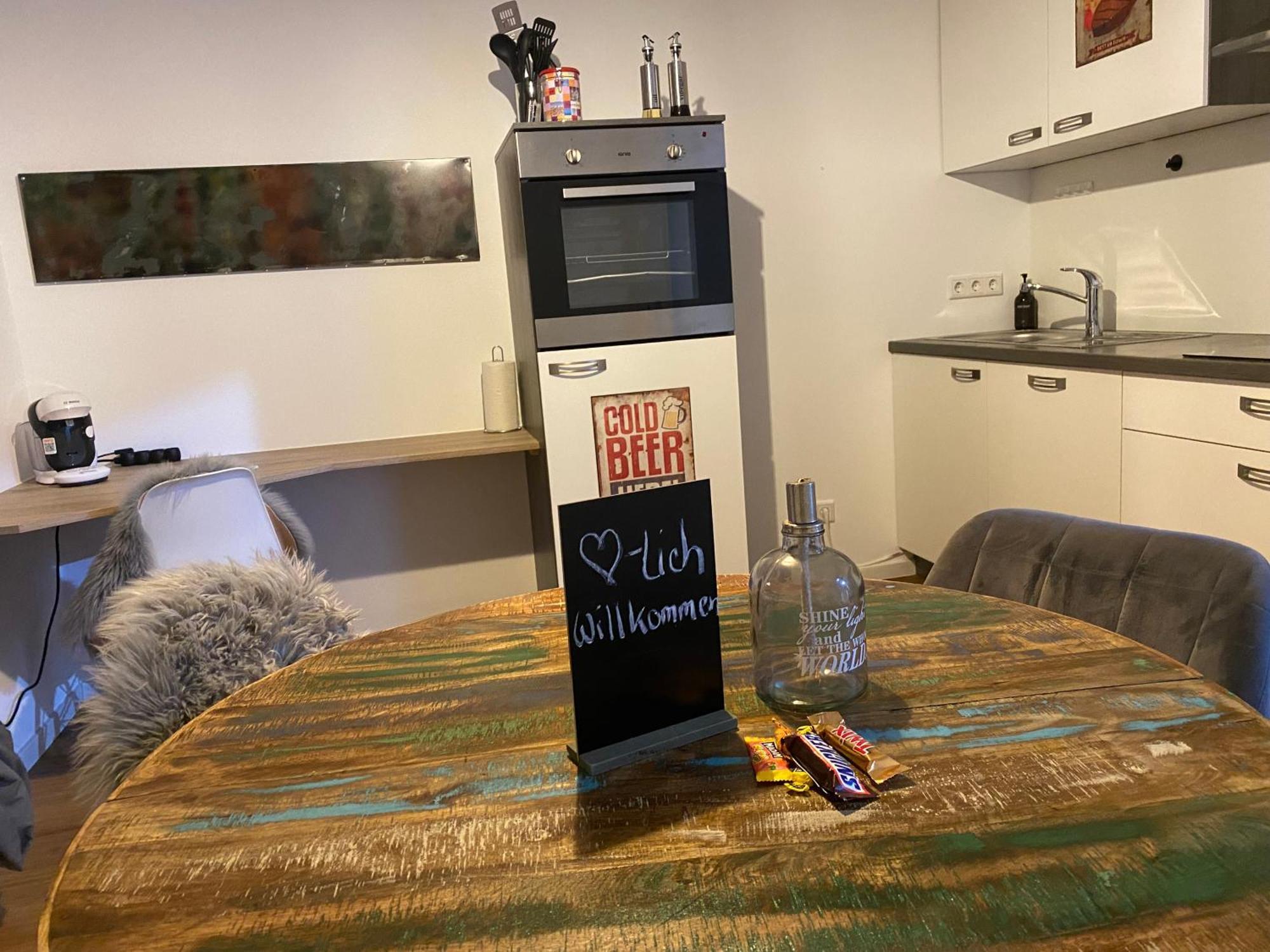 Apartment Roomy Comfort - Zwischen Heidelberg Und Mannheim Edingen-Neckarhausen ภายนอก รูปภาพ